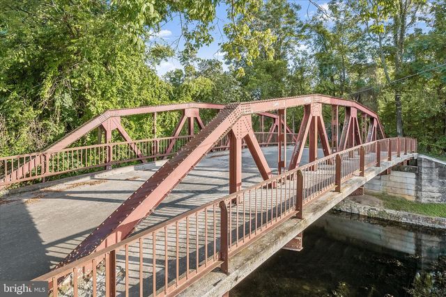 212 TERRACE ST, Hancock, MD 21750