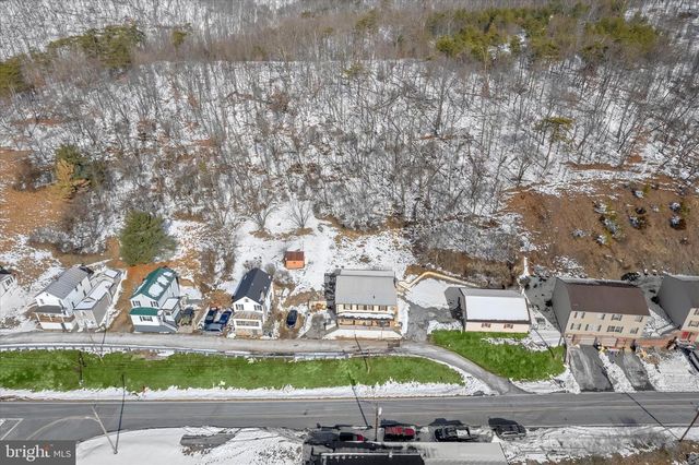 212 TERRACE ST, Hancock, MD 21750