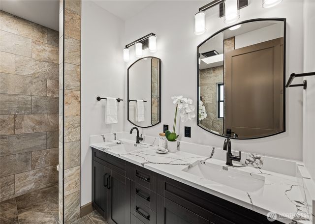 8227 Comox Road, Blaine, WA 98230