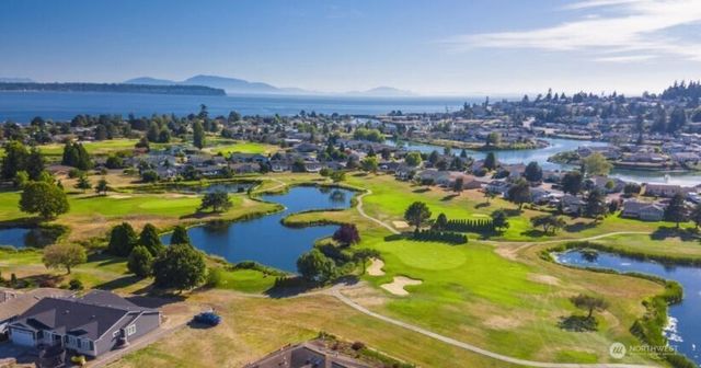 8227 Comox Road, Blaine, WA 98230