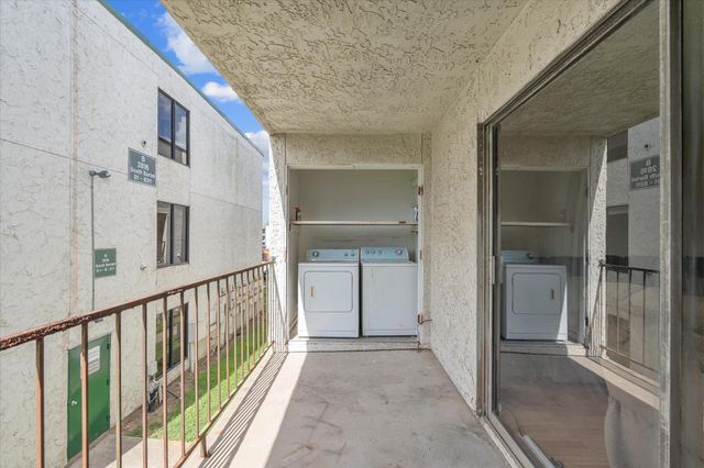 2830 S Bartell Drive 25, Houston, TX 77054