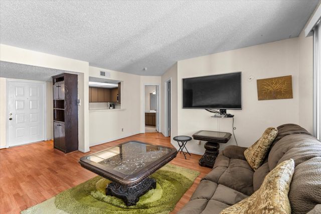 2830 S Bartell Drive 25, Houston, TX 77054