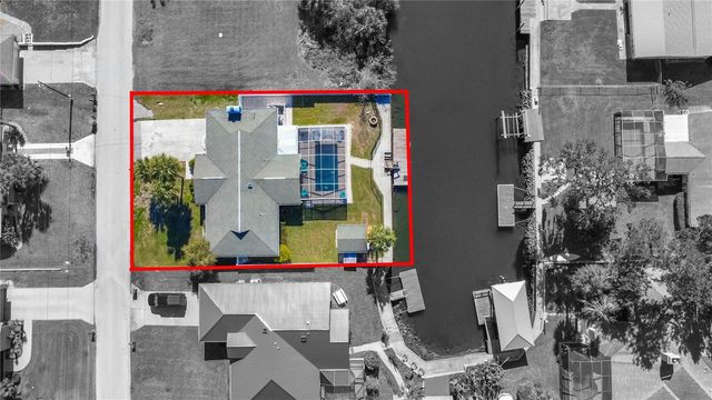 3956 N TIMUCUA POINT, Crystal River, FL 34428
