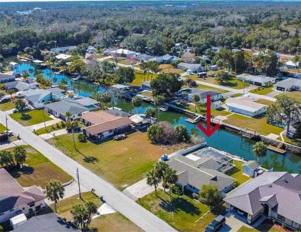 3956 N TIMUCUA POINT, Crystal River, FL 34428