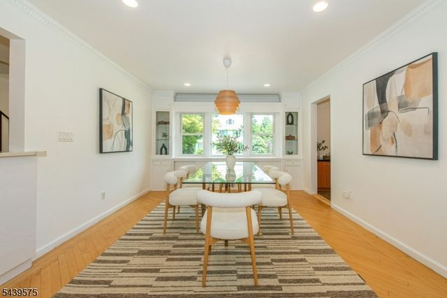 132 Haddon Pl, Montclair Twp., NJ 07043