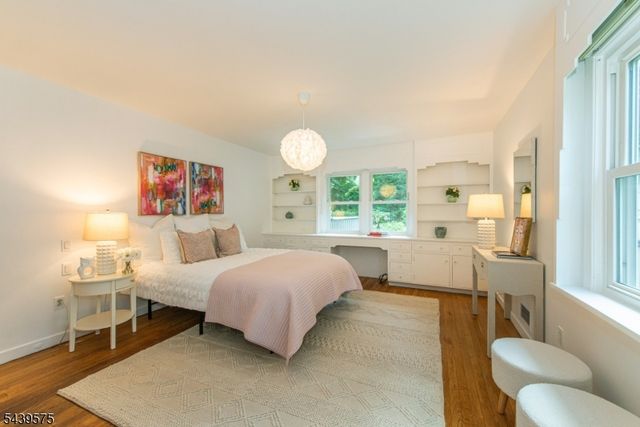 132 Haddon Pl, Montclair Twp., NJ 07043
