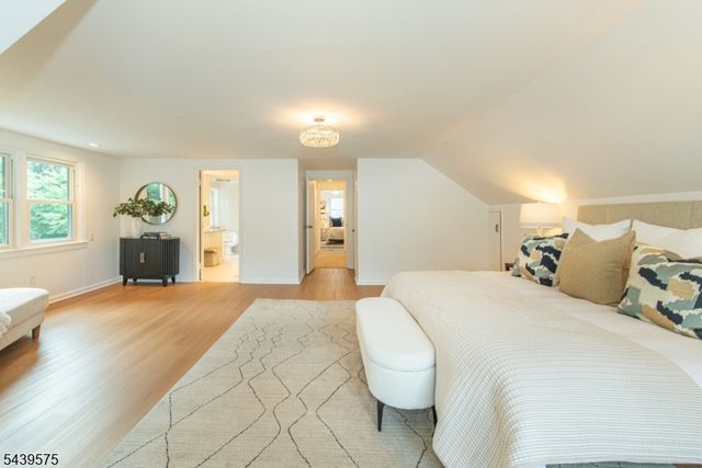 132 Haddon Pl, Montclair Twp., NJ 07043
