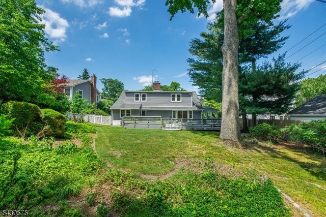 132 Haddon Pl, Montclair Twp., NJ 07043