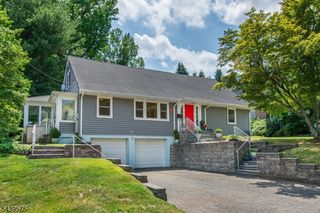 132 Haddon Pl, Montclair Twp., NJ 07043