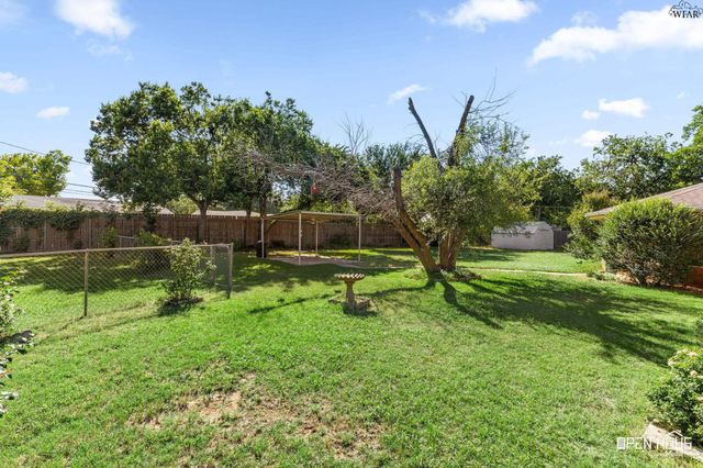4512 MEADOWBROOK DRIVE, Wichita Falls, TX 76308