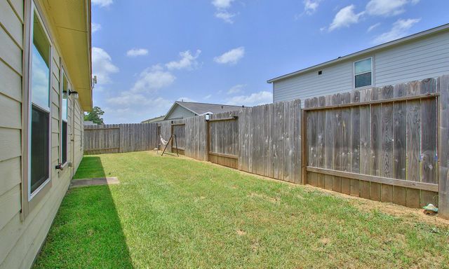 15523 Taylorcrest Drive, Conroe, TX 77306