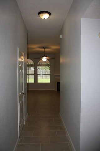 8104 Hawick DR, Round Rock, TX 78681