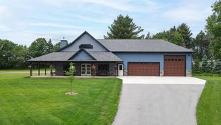 W7914 PEW ROAD, Hortonville, WI 54944