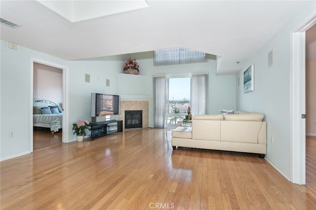 580 W Main Street 323, Alhambra, CA 91801