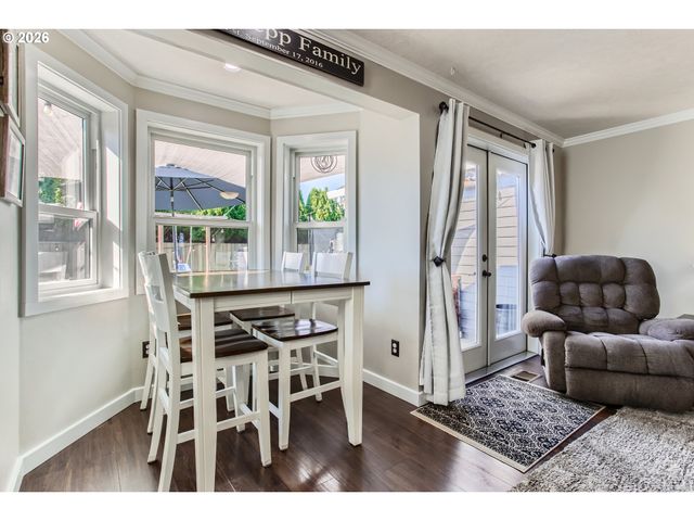 371 Se 7TH Ave, Canby, OR 97013