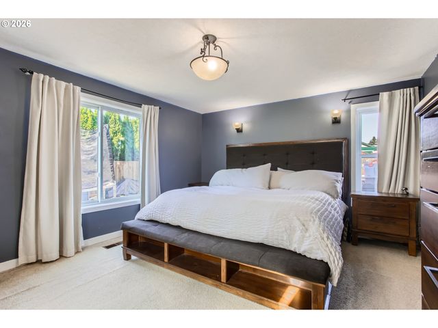 371 Se 7TH Ave, Canby, OR 97013