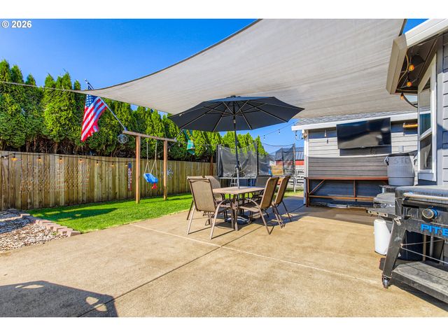 371 Se 7TH Ave, Canby, OR 97013
