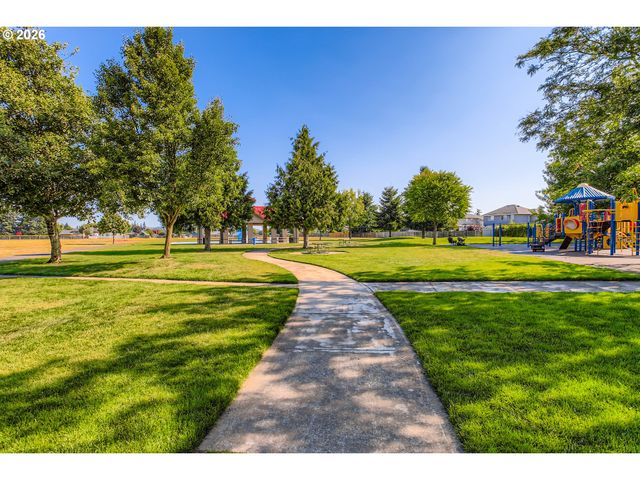 371 Se 7TH Ave, Canby, OR 97013