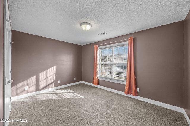 2320 Saddleback Drive B, Winterville, NC 28590