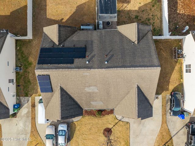 2320 Saddleback Drive B, Winterville, NC 28590