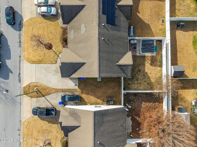 2320 Saddleback Drive B, Winterville, NC 28590