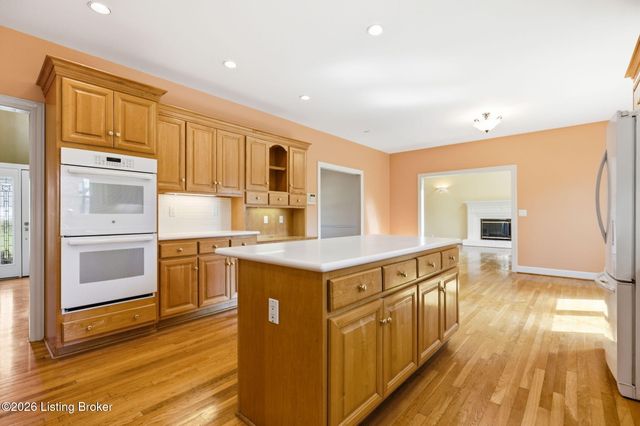 6905 Cabot Ct, Prospect, KY 40059