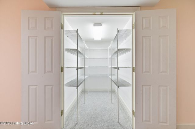 6905 Cabot Ct, Prospect, KY 40059