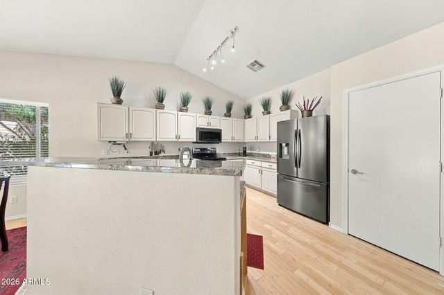 3992 N 14TH Street, Phoenix, AZ 85014