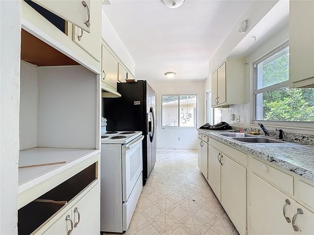 1799 SUFFOLK DRIVE, Clearwater, FL 33756