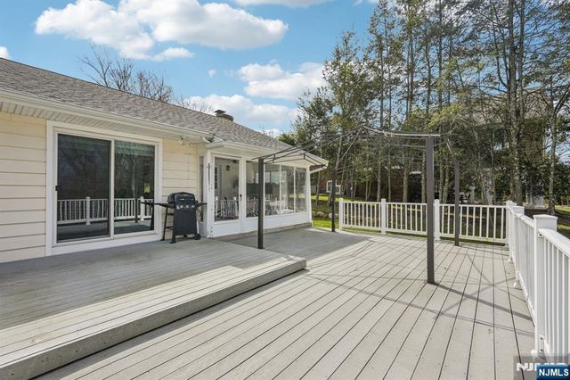 300 Briarwood Drive, Wyckoff, NJ 07481