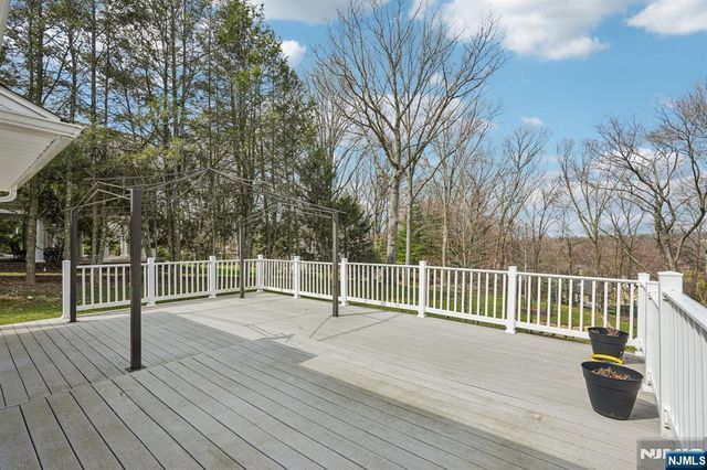 300 Briarwood Drive, Wyckoff, NJ 07481