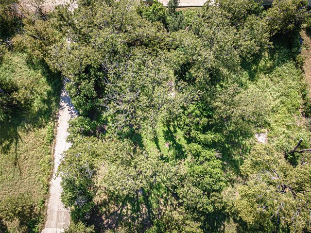 722 S Lbj DR, San Marcos, TX 78666