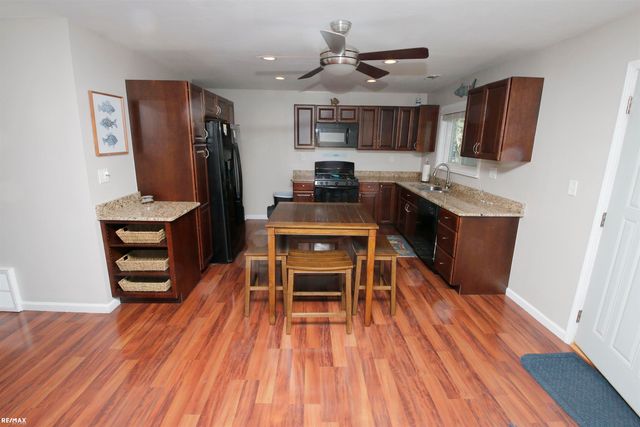 29530 South River Street, Harrison Twp, MI 48043