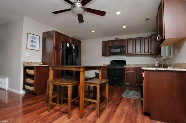 29530 South River Street, Harrison Twp, MI 48043