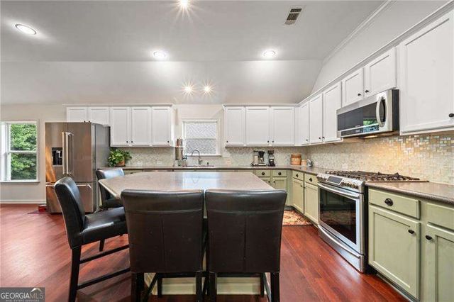 594 Longwood Place, Dallas, GA 30132