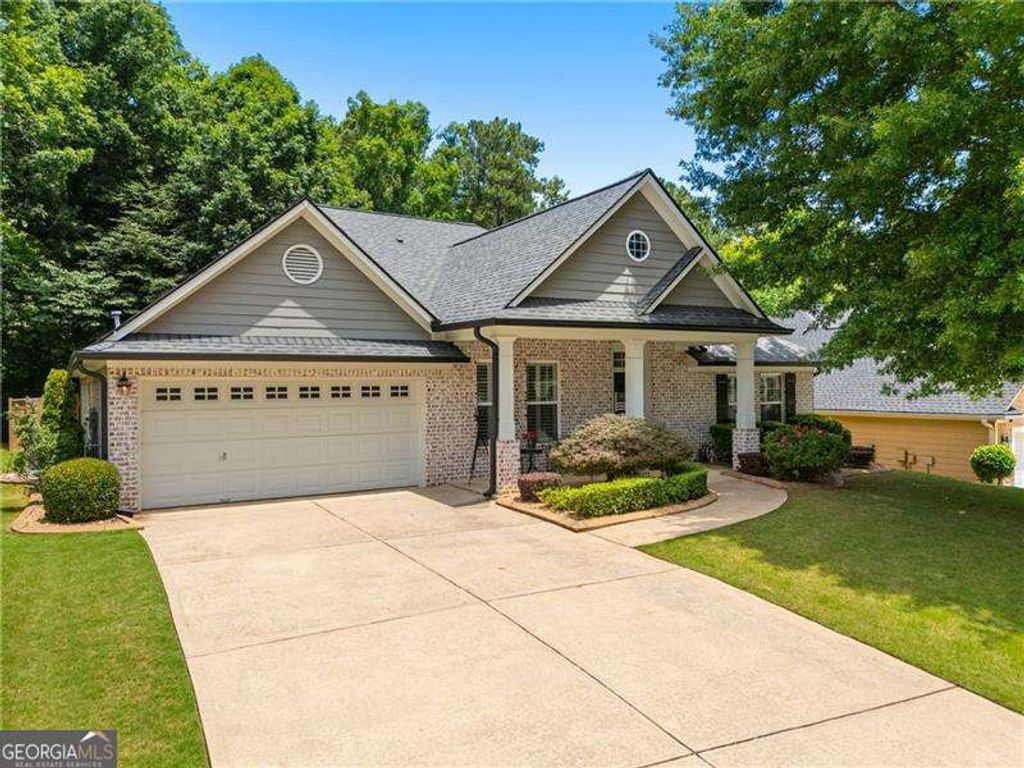 594 Longwood Place, Dallas, GA 30132