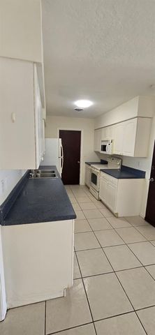 345 S VENICE BOULEVARD, Venice, FL 34293