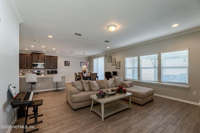 10077 KIT FOX Parkway, Jacksonville, FL 32222