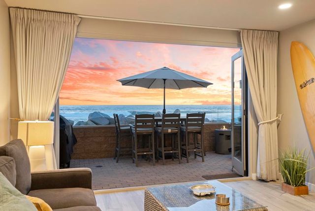 700 S The Strand 102, Oceanside, CA 92054