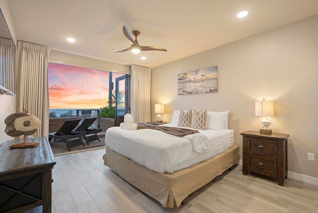 700 S The Strand 102, Oceanside, CA 92054