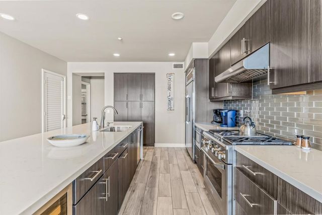 700 S The Strand 102, Oceanside, CA 92054