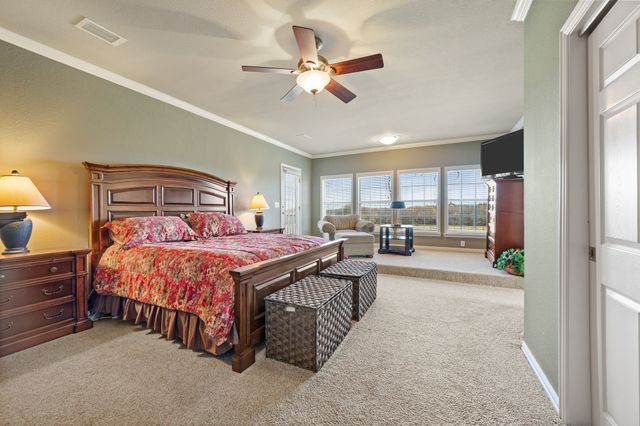 1077 Cardinal Drive, Bartonville, TX 76226