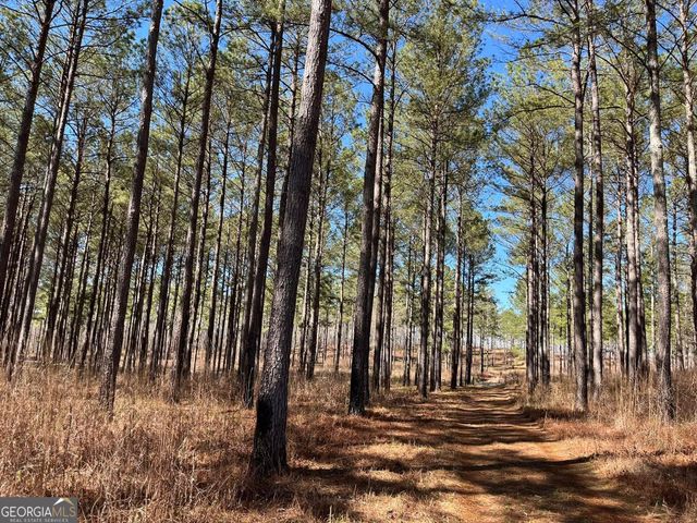 424 Laurel Road, Carrollton, GA 30117