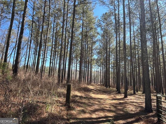 424 Laurel Road, Carrollton, GA 30117