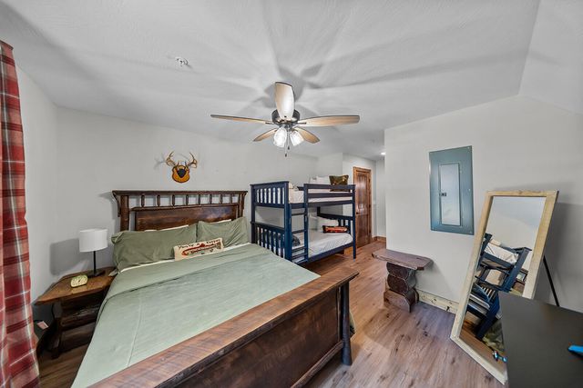 523 Tall Timbers Way, Hollister, MO 65672