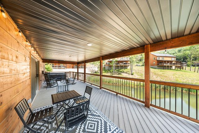 523 Tall Timbers Way, Hollister, MO 65672