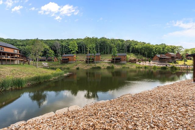 523 Tall Timbers Way, Hollister, MO 65672