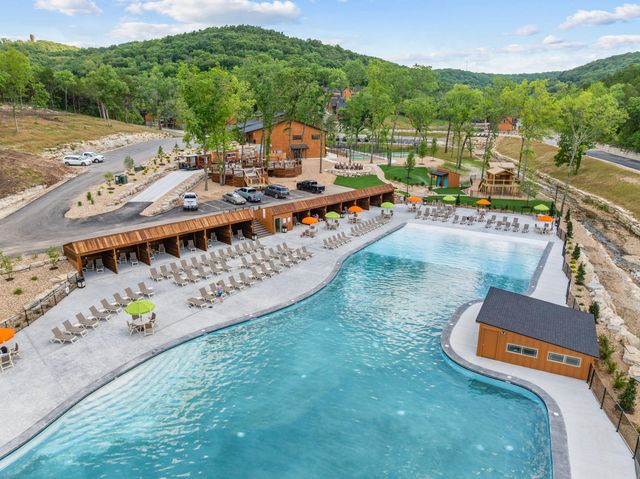 523 Tall Timbers Way, Hollister, MO 65672