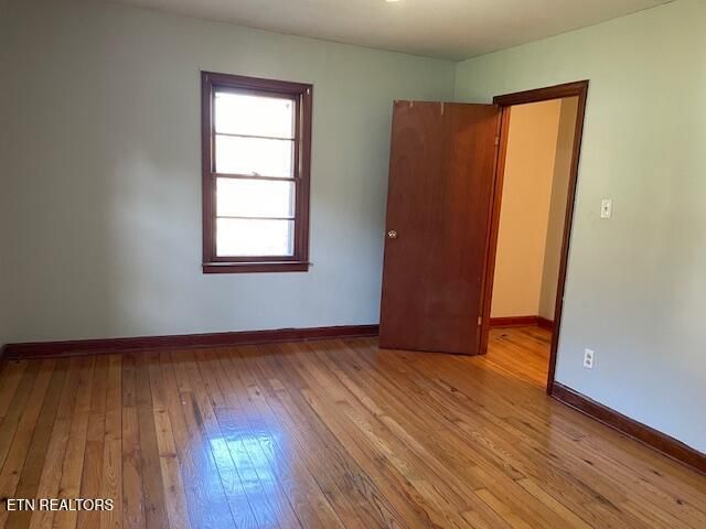 529 Livingston Rd, Bean Station, TN 37708