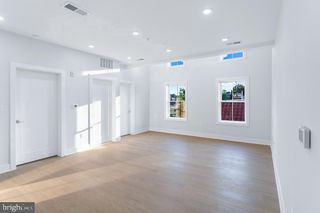 1109 NW FERN ST NW #301, Washington, DC 20012